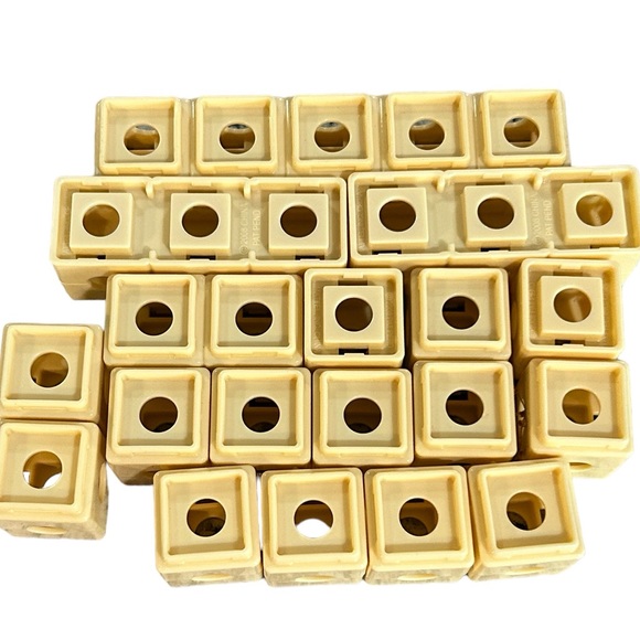 Fisher Price Trio Replacement Pieces Kings Castle Play Set - Picture 5 of 7